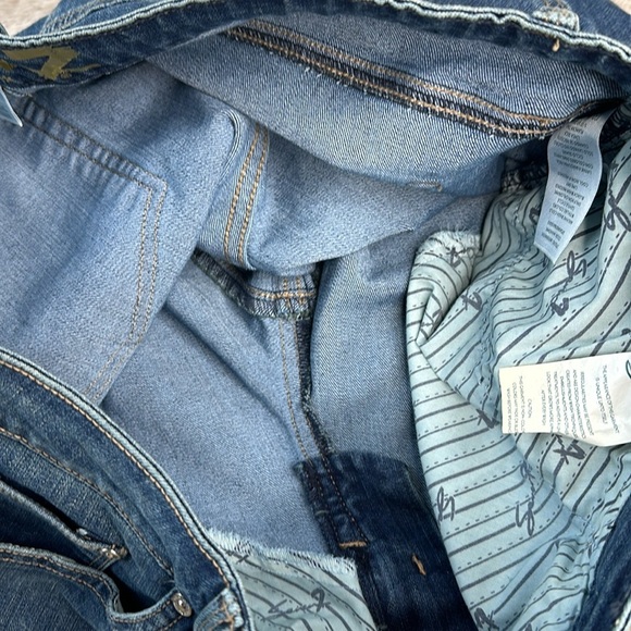 Seven7 | High Rise Cropped Fray Hem Denim | Size 16 NWT - Picture 14 of 15